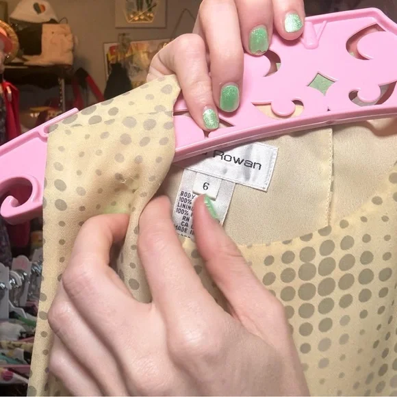 Rena Rowan SILK Yellow Sequin Dot Sleeveless Blouse - Picture 3 of 5